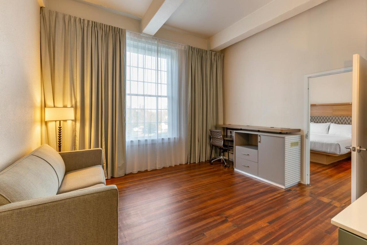 Inn At Blackstone Extérieur photo